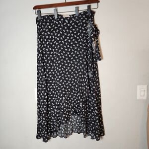 NWT N/T Black Blue Floral Wrap Maxi Skirt Size 2X